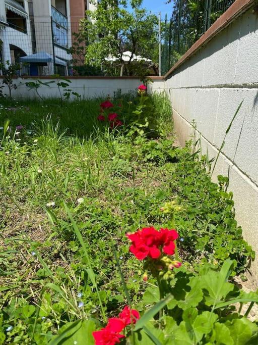 Bella Garden House - Private Garden In Флоренція Екстер'єр фото